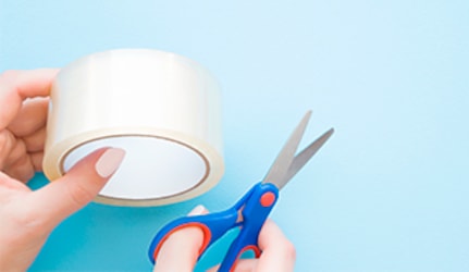 Lepidla a lepicí pásky