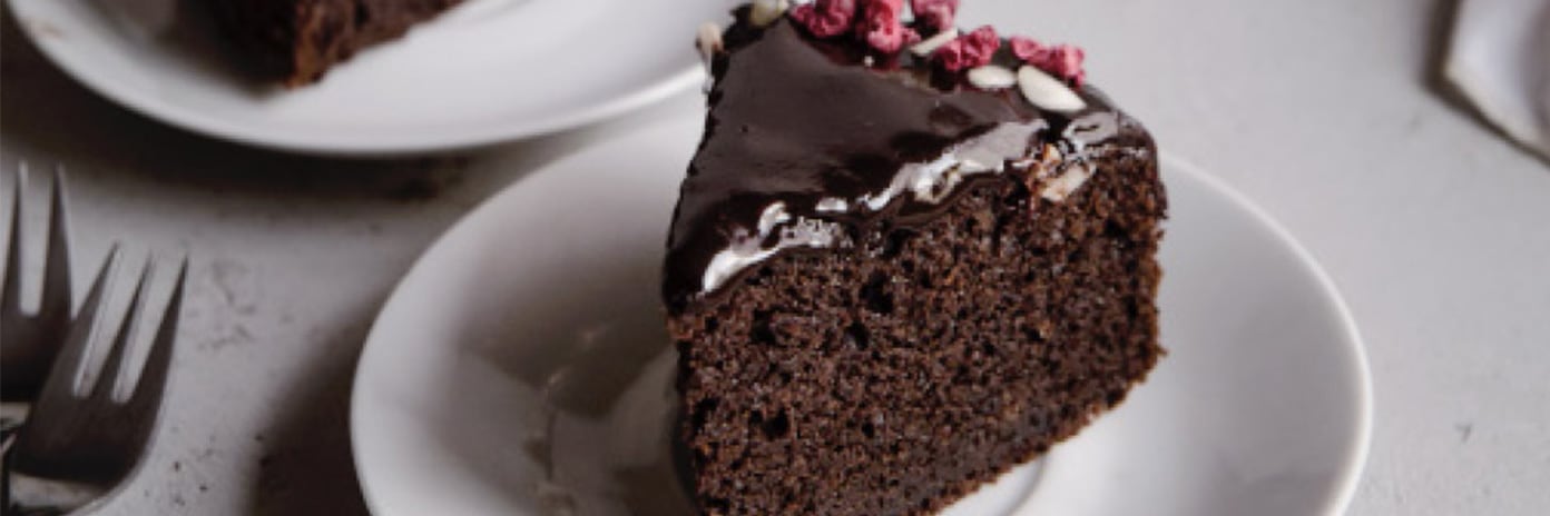 Cviklový koláč s čokoládovou ganache