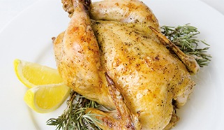 Jarné kuriatka s bylinkovým maslom