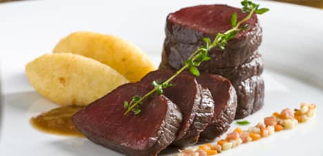 Pečený jelení chrbát