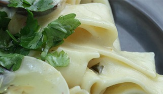 Homár s estragónovou omáčkou a pappardelle