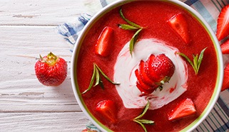 Studená jahodová polievka