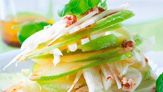 Feniklovo-jablkový šalát