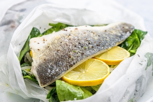 Сібас в пергаменті