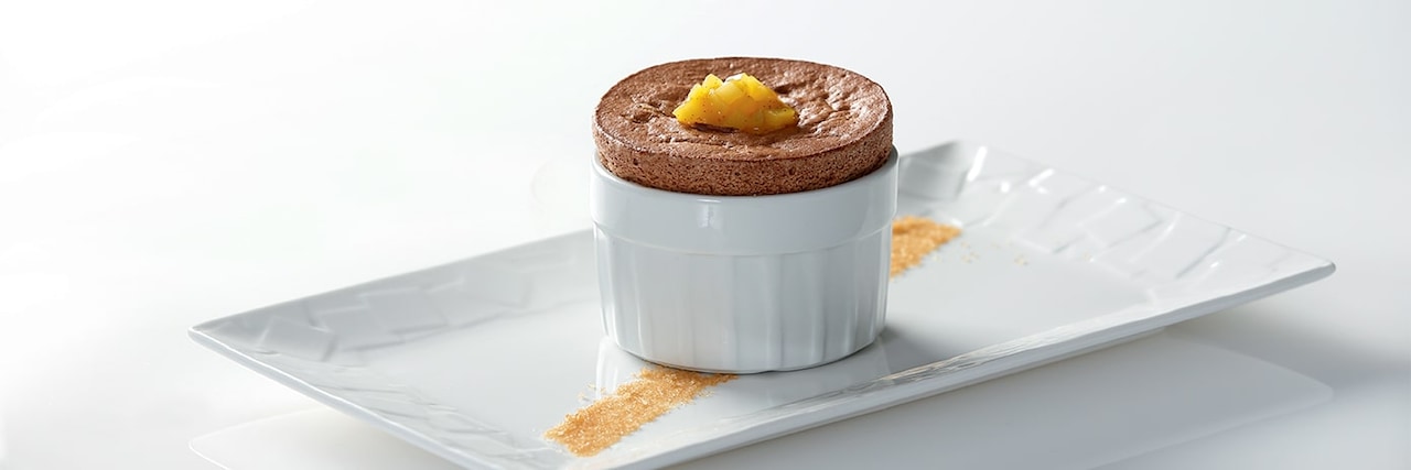 Recette de chefs | Soufflé chocolat-mangue Recette de chefs | Soufflé chocolat-mangue
